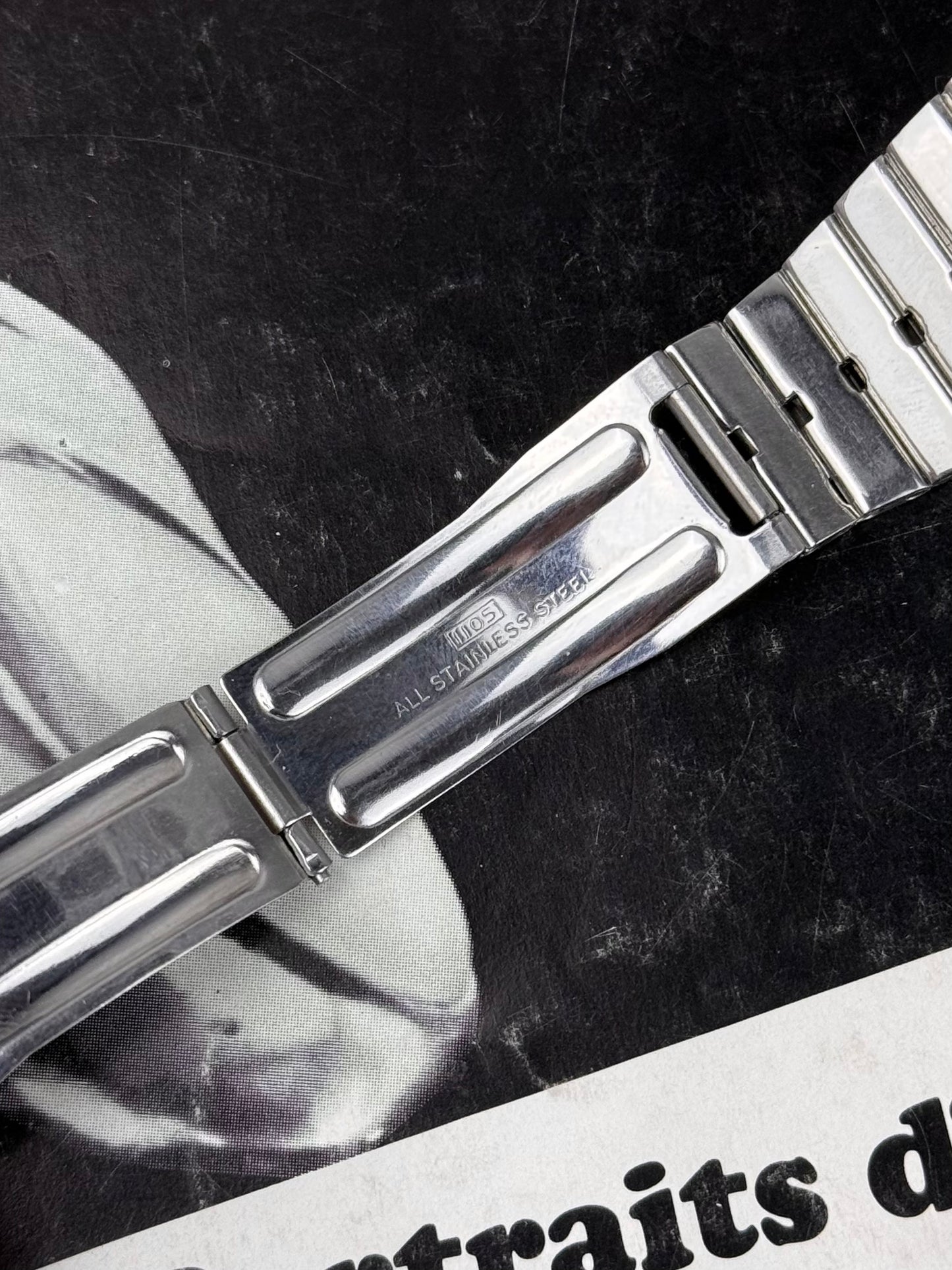 Bulova Accutron Super Compressor 666 « Lobster »