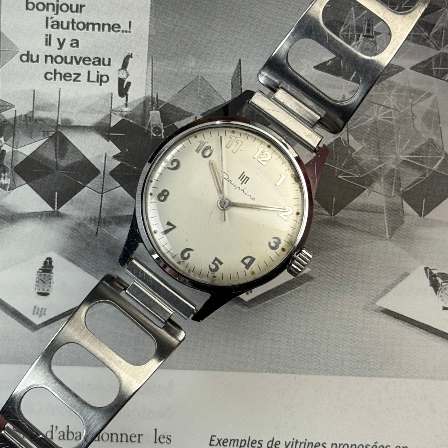 Lip Dauphine R557