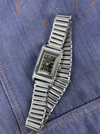1930s Wyler Vetta Incaflex Waterproof Gilt Dial