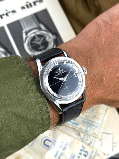 Universal Genève Polerouter Date 204612/2