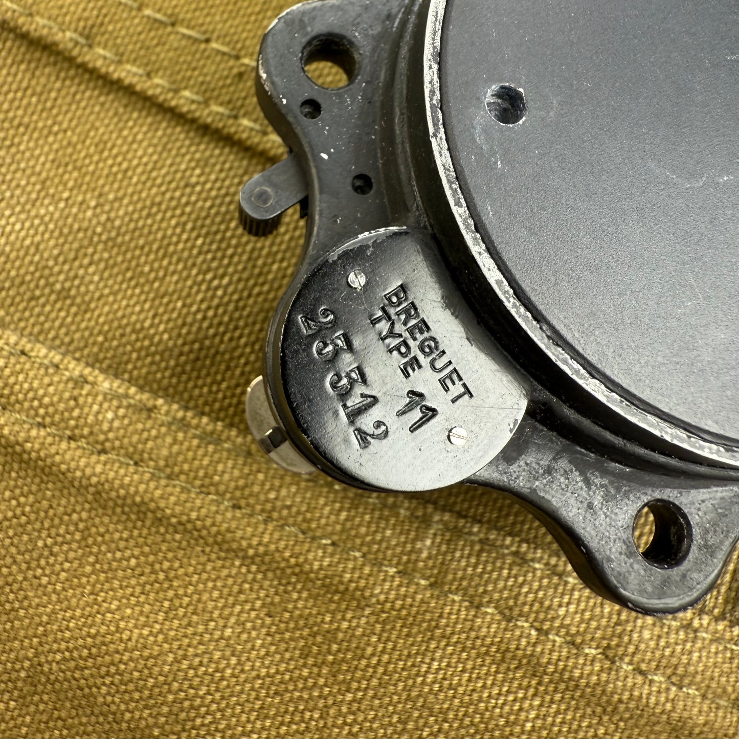 Montre de bord Breguet type 11