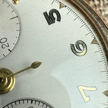 Heuer « Big Eyes » Ref2311 18k Gold Valjoux 23