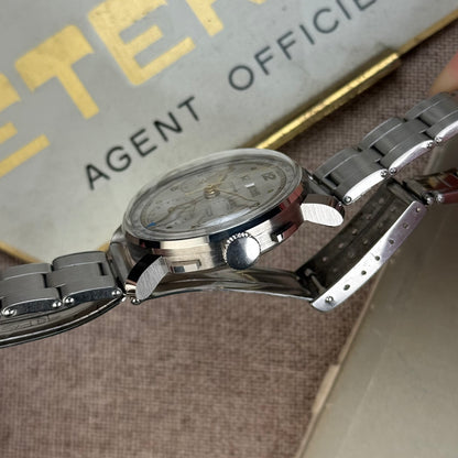 Eterna 1947 Chronographe 72c NOS
