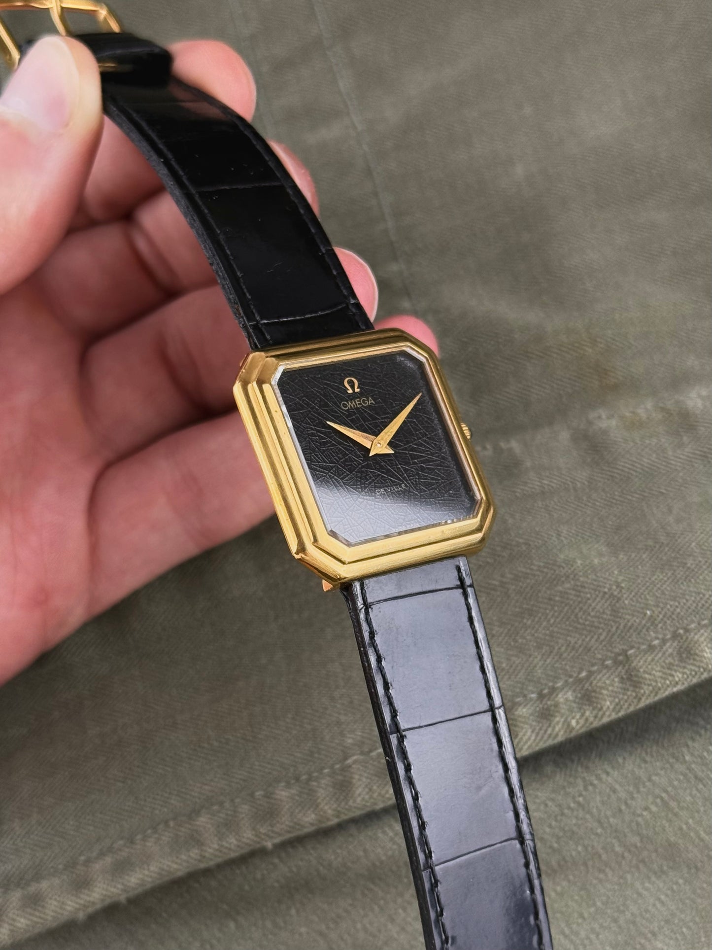 Omega DeVille « Ceinture » Réf 1031VE