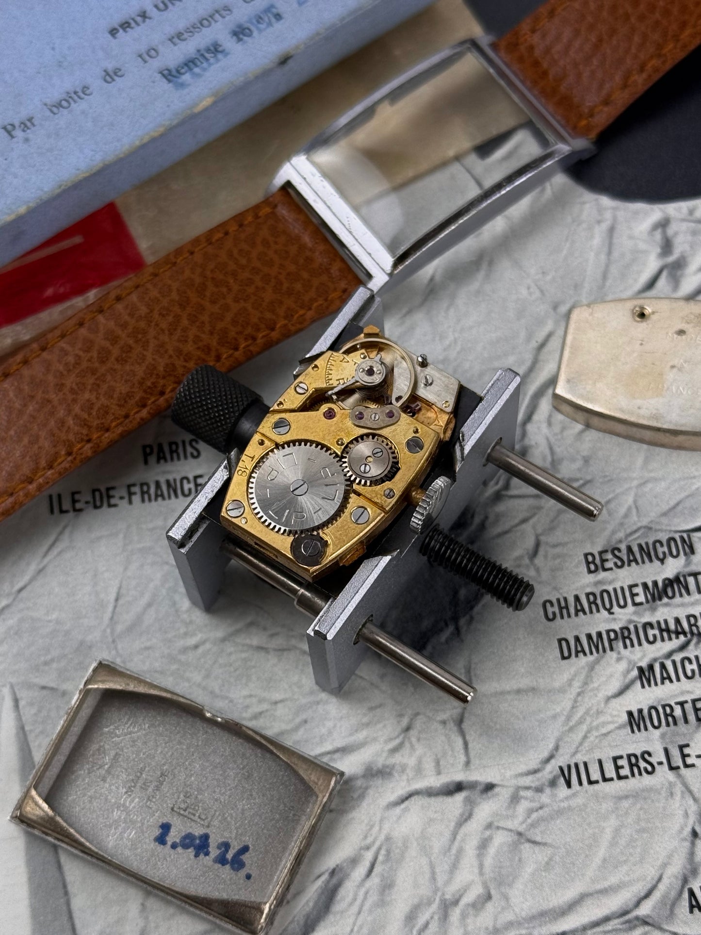 Lip T18 Gilt dial