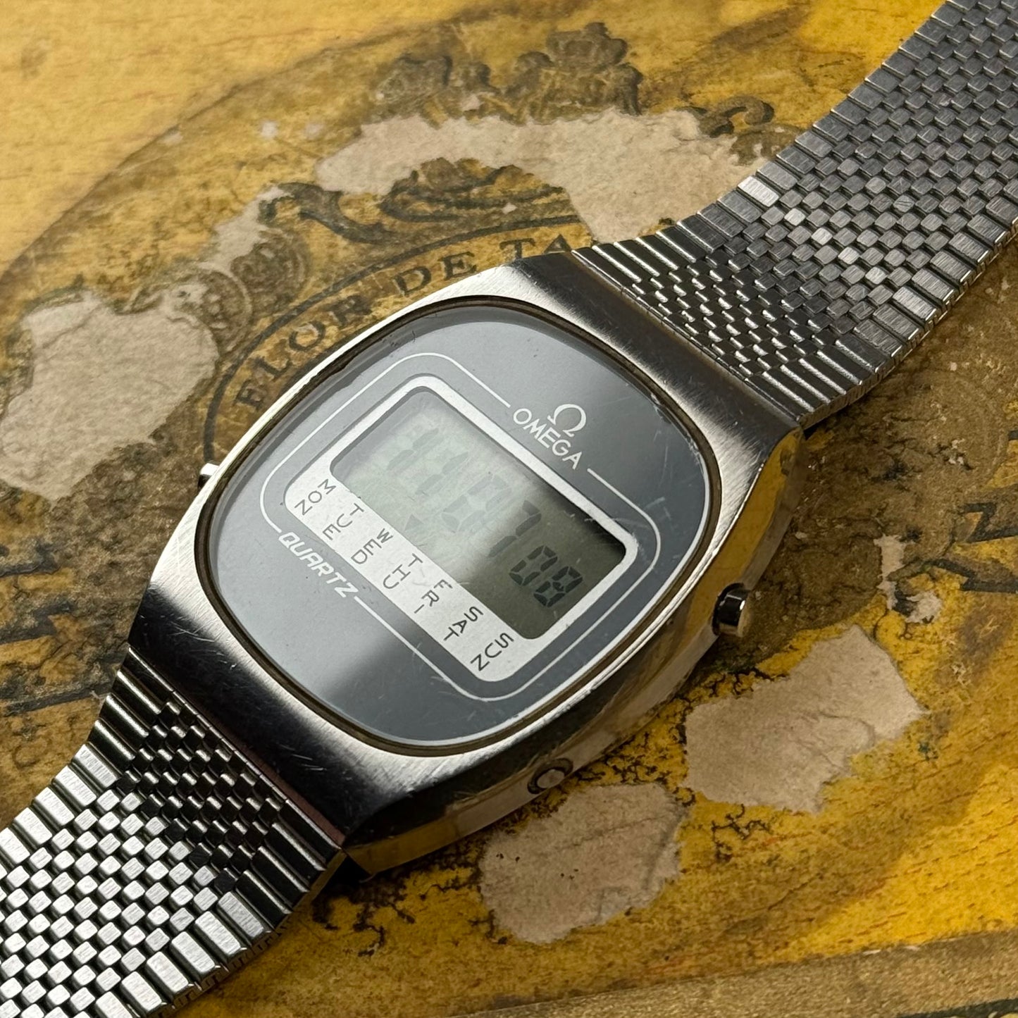 Omega LCD 197.0074