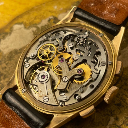 Universal Genève Compax Jumbo 18k