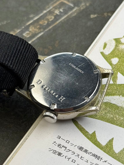 Record Watch Co Genf WWII