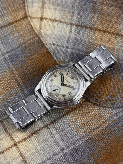 1930s Chronomètre Movado Gadrooned Case Bullseye