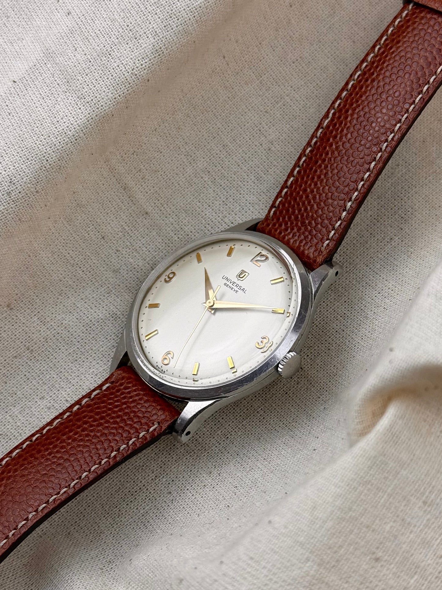 Universal Geneve Cal332 Réf20654