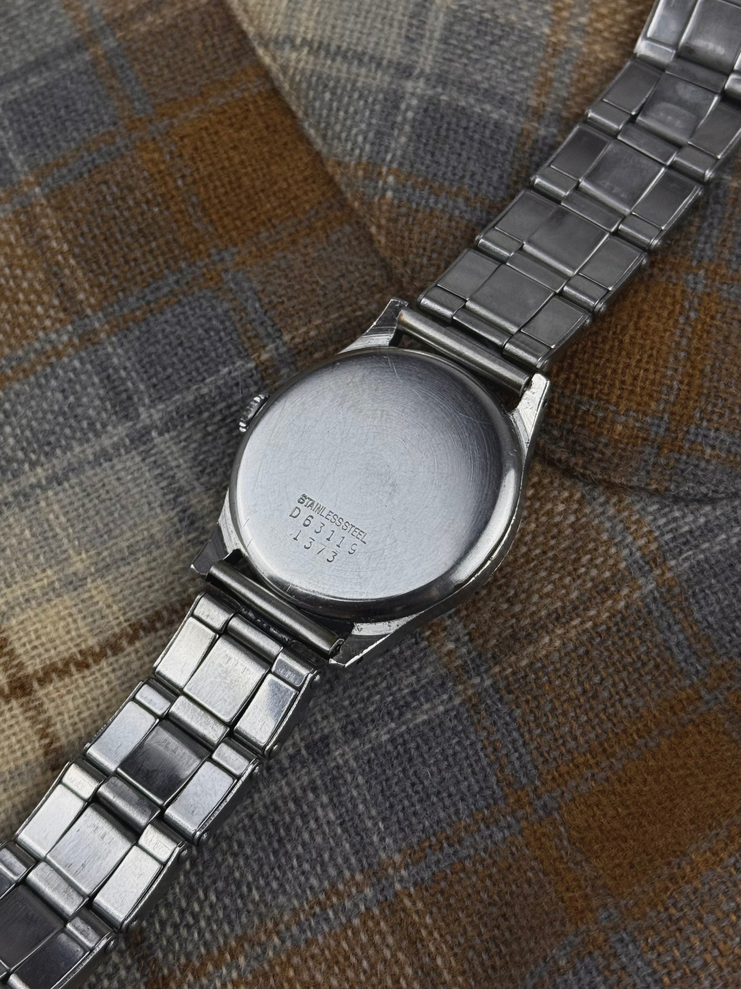 1930s Chronomètre Movado Gadrooned Case Bullseye