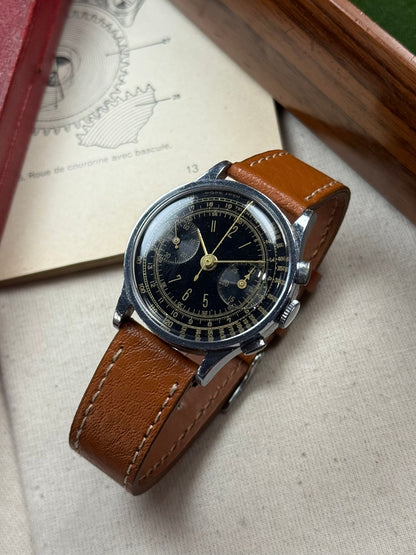 Anonyme 30s Chronographe Gilt Dial poussoirs olives