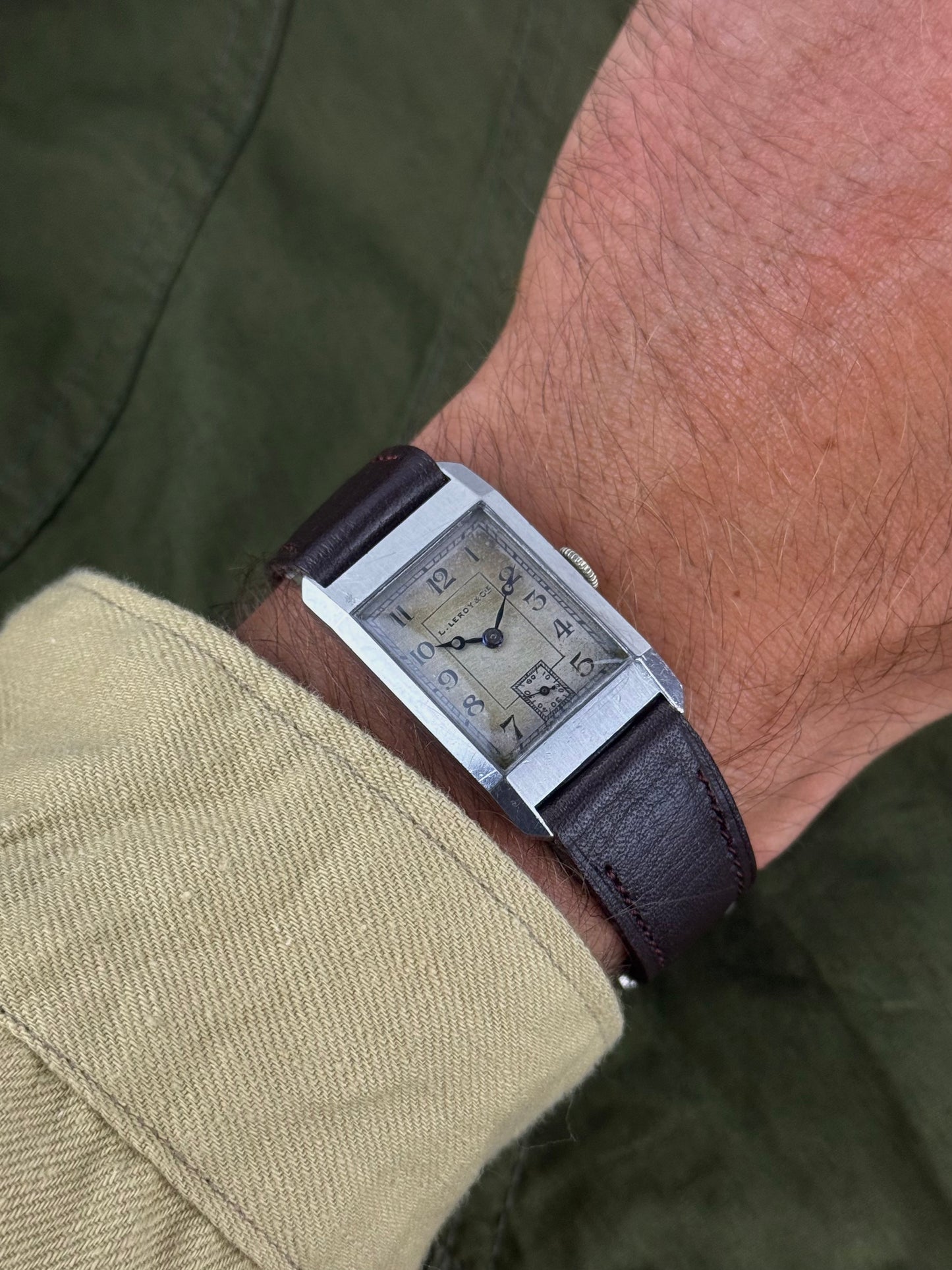 1934 L.Leroy &Cie Montre Bracelet rectangulaire 10lignes cal. Altus 8