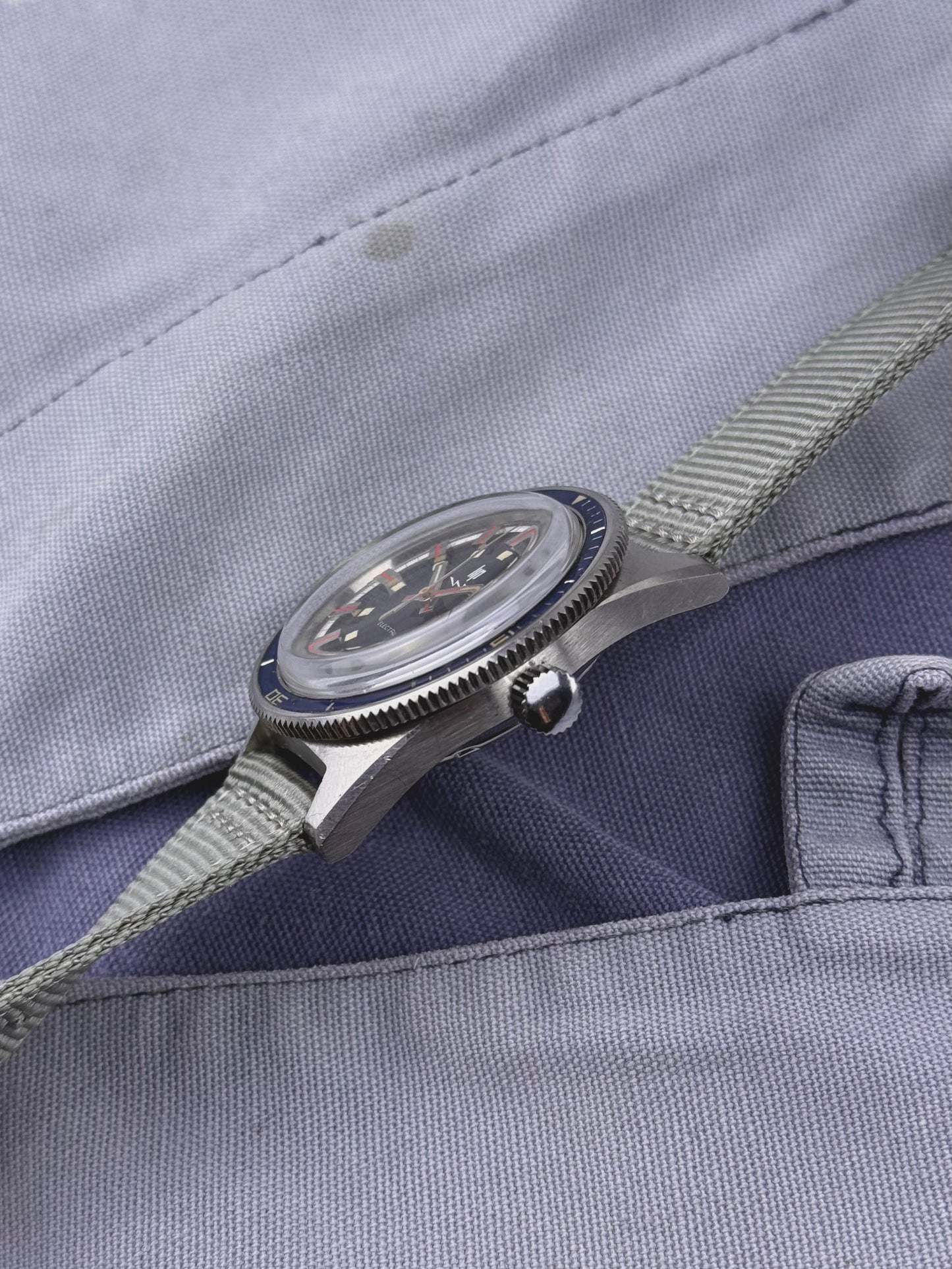 Lip 1970s Skin-Diver Electronic