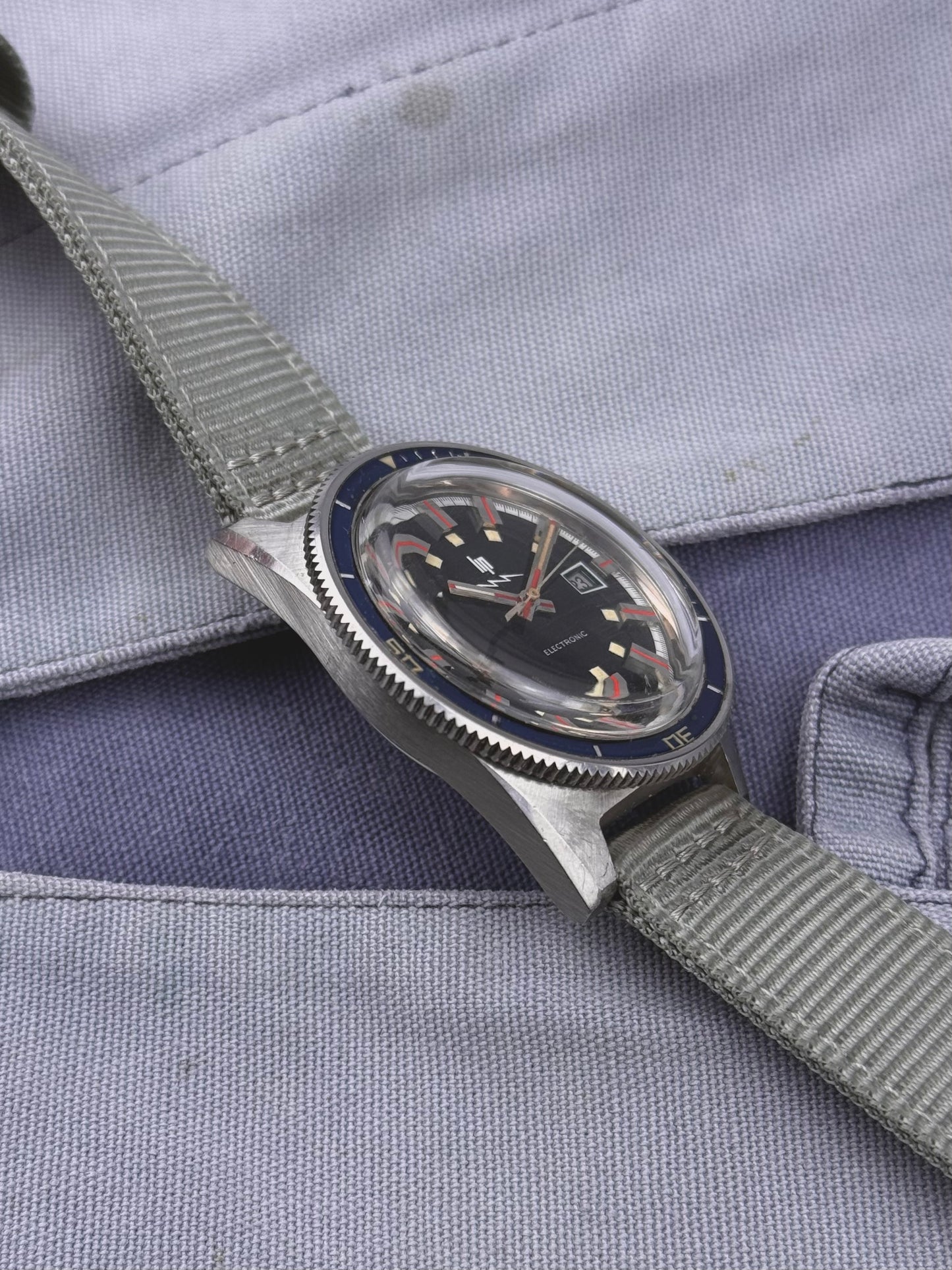 Lip 1970s Skin-Diver Electronic