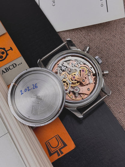 Universal Genève Aero compax Réf89010/01